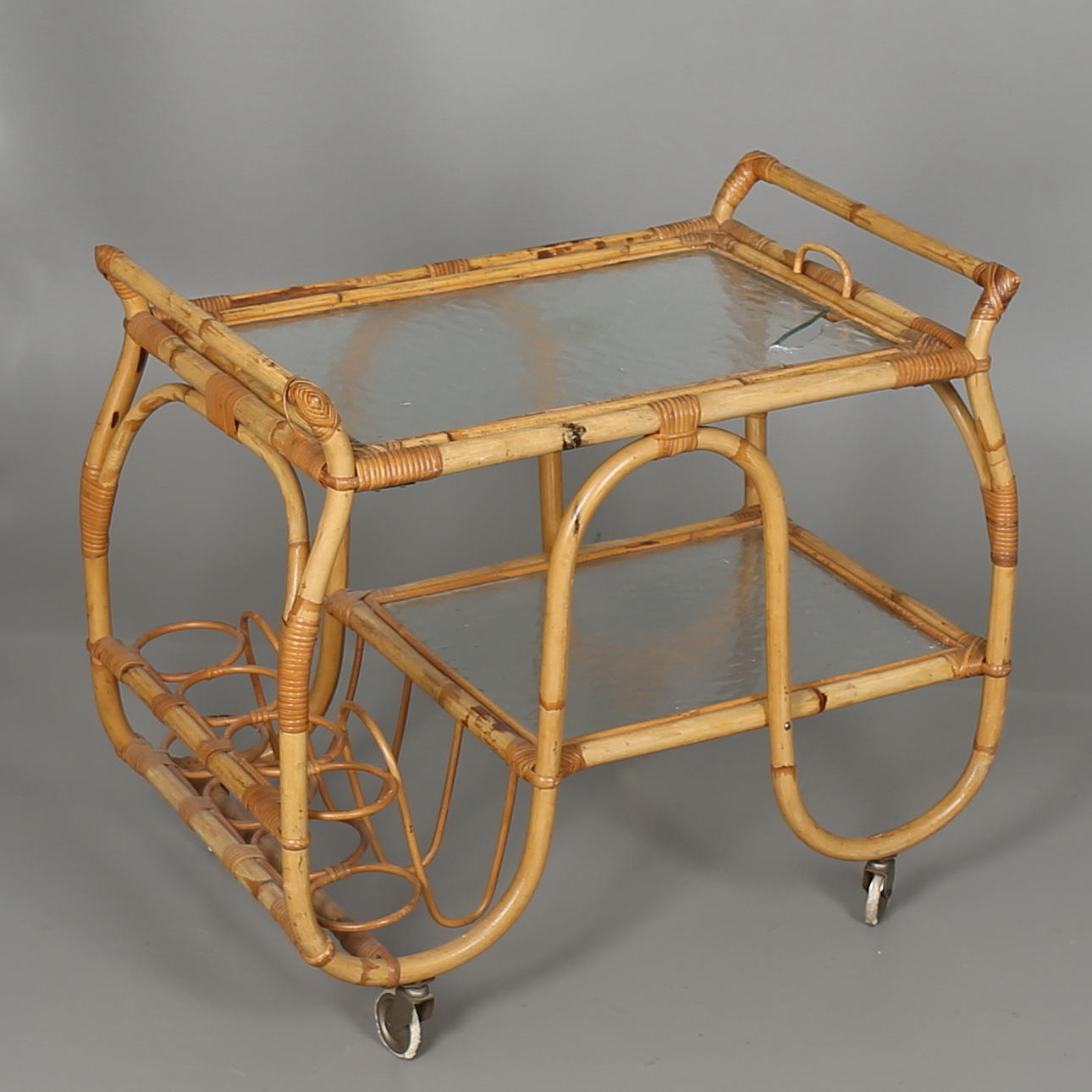 SERVERINGSVAGN i bambu, 1900-tal.