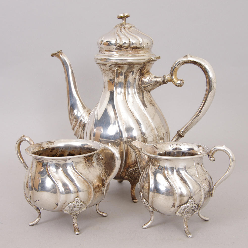 KAFFESERVIS, 3 delar, silver, rokokostil.