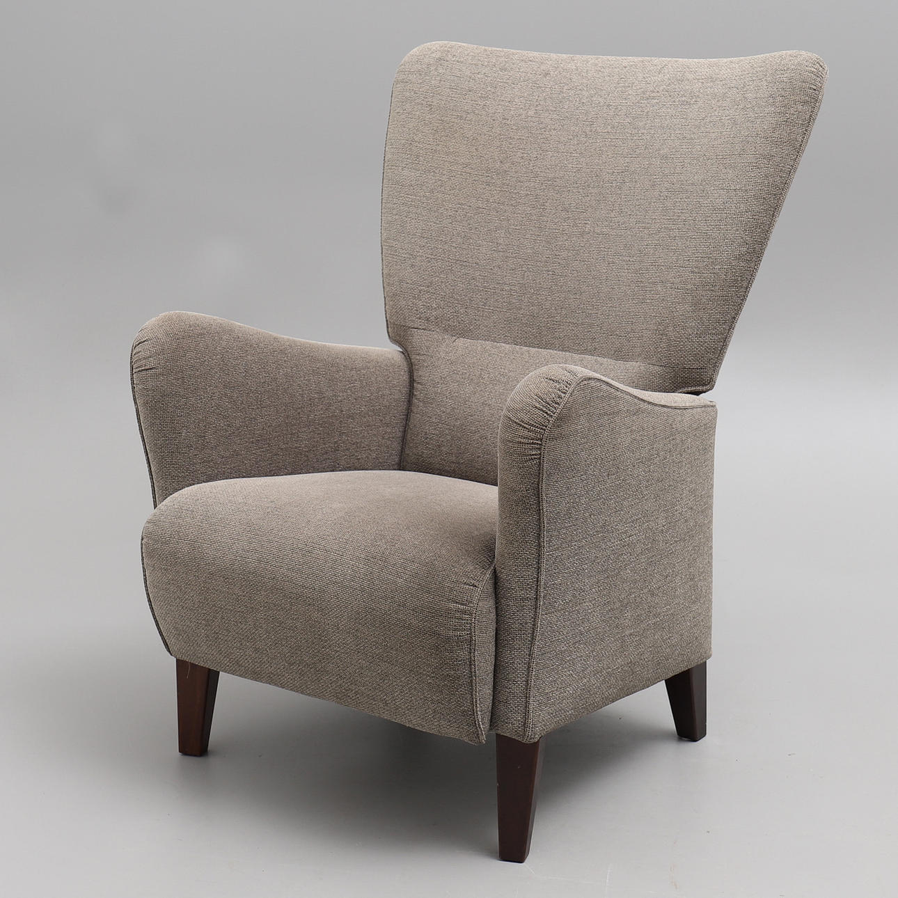 SESSEL, MÖBEL VON SÖDERBERG, ZEITGENÖSSISCHE FERTIGUNG.