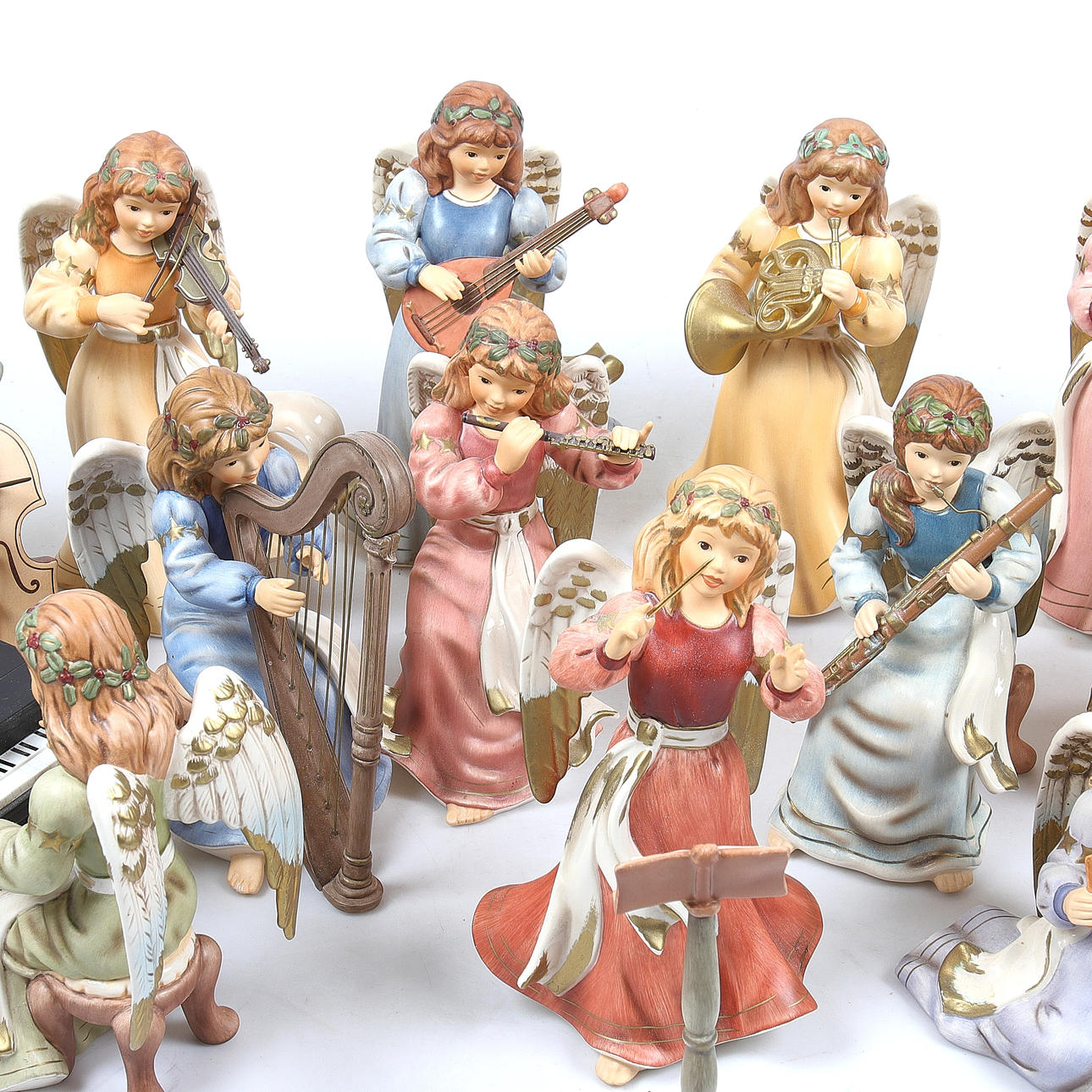 Goebel Hummel A Sweet Offering Figurine. Unboxed