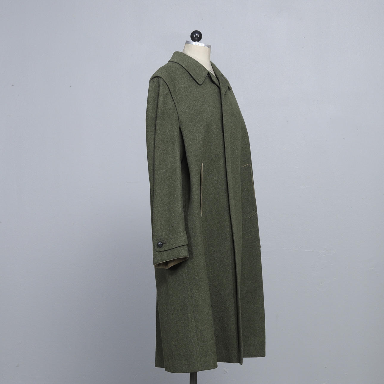 LODENROCK, herrmodell, Frey, Österrike.