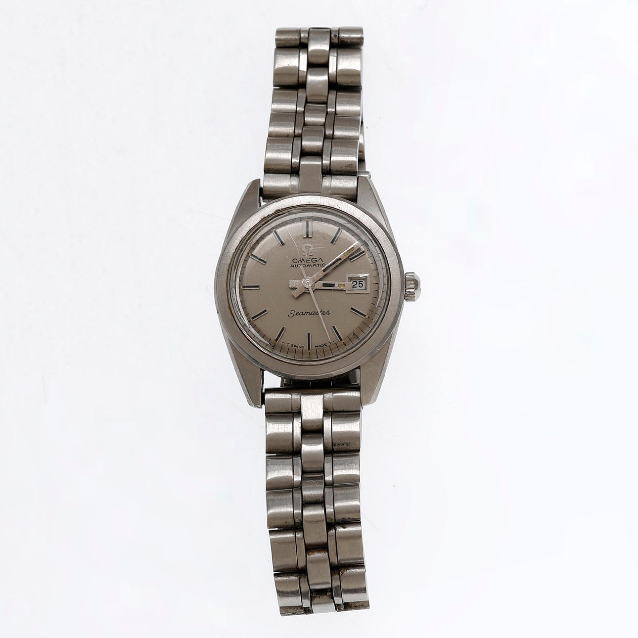 Omega Seamaster dam.