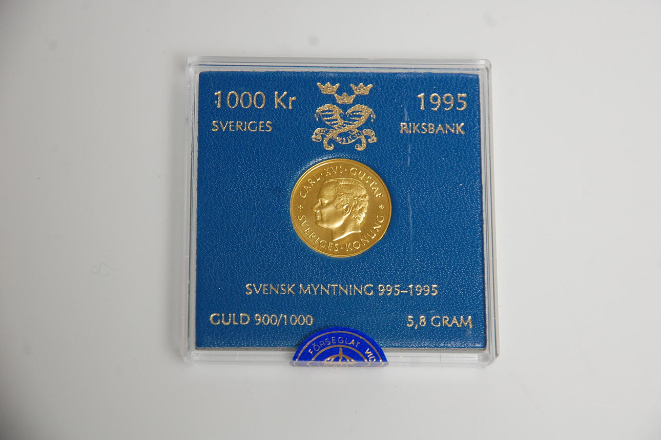 GULDMYNT, 1000 kr, 5,8 g, 21,6 K, " Svensk myntning 995-1995.
