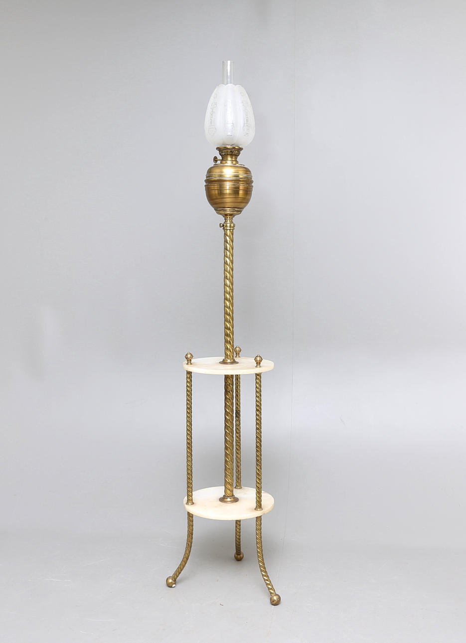 GOLVFOTOGENLAMPA, 18/1900-tal.