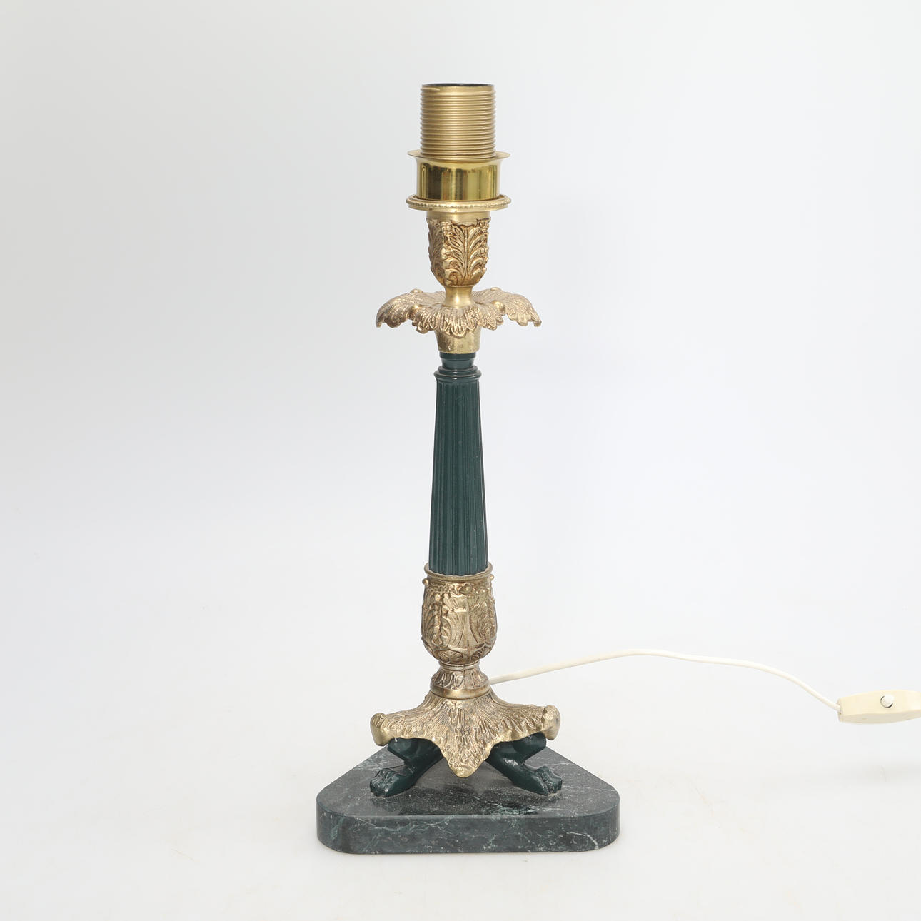 BORDSLAMPA, marmorfot.