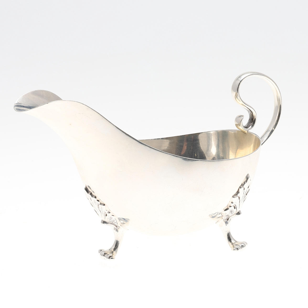 EIN GEORGE V SILBER Sauciere.