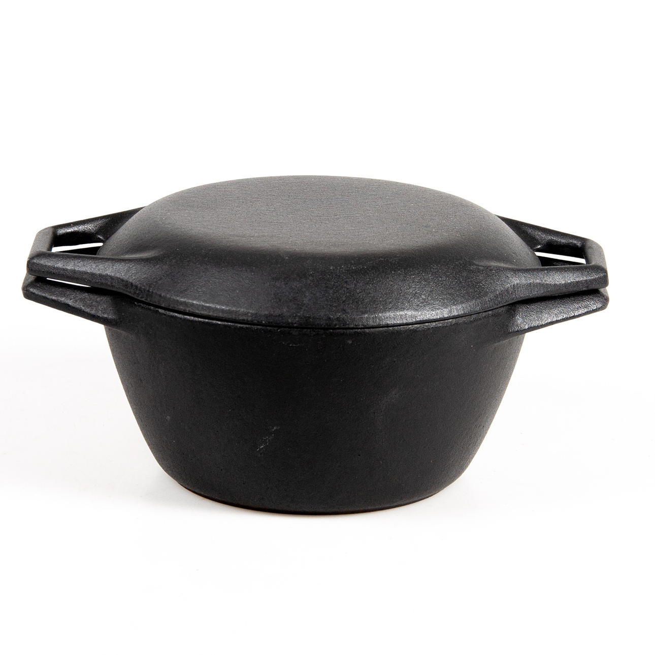 MICHAEL LAX. CAST IRON POT, Copco, Denmark.