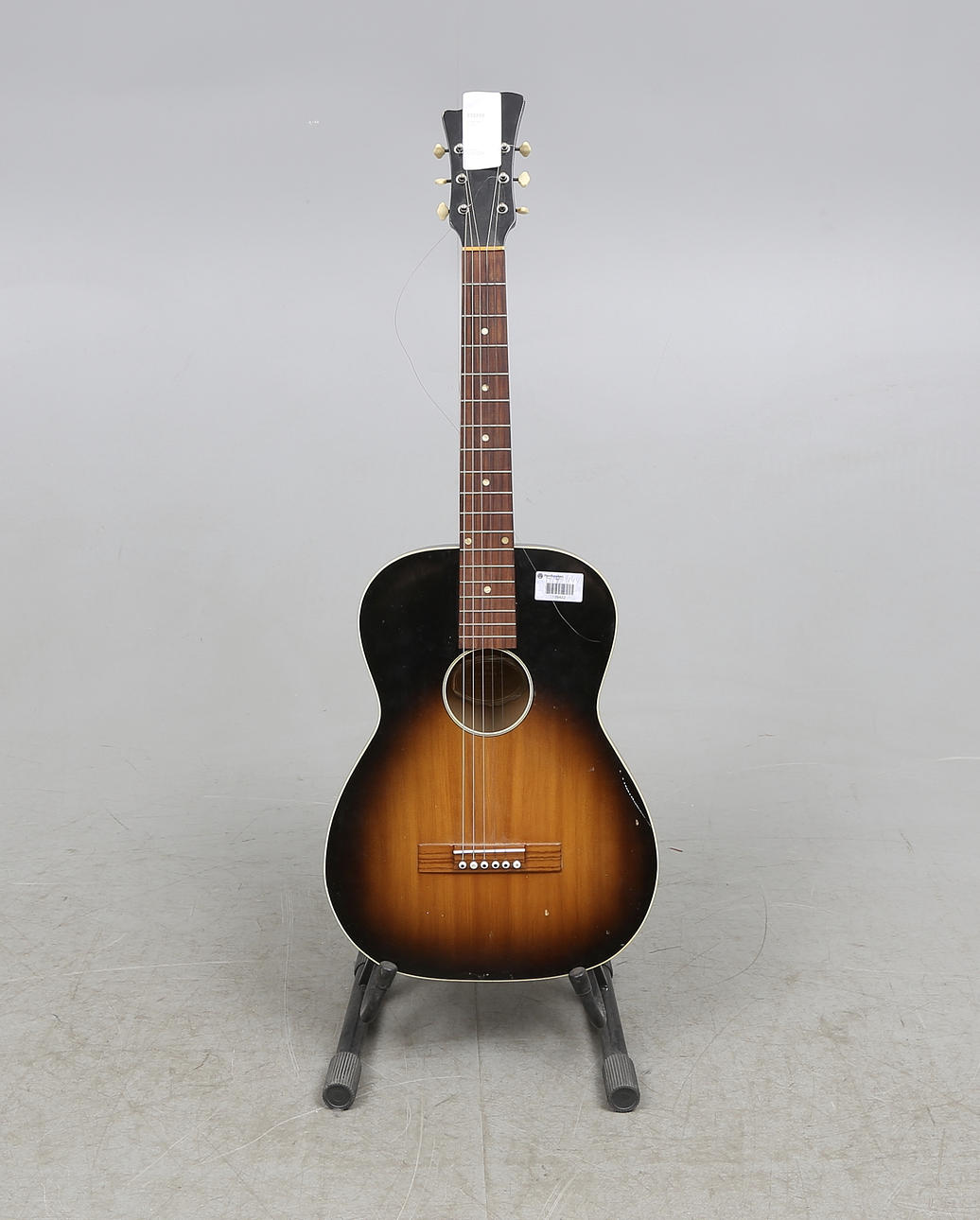 GITARR, 1900-tal, Levin.