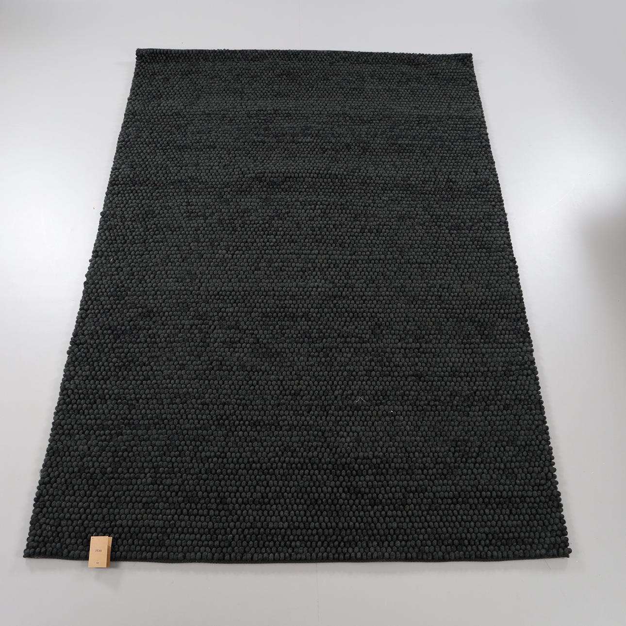 HAY, matta "Peas", ca 300x200 cm.