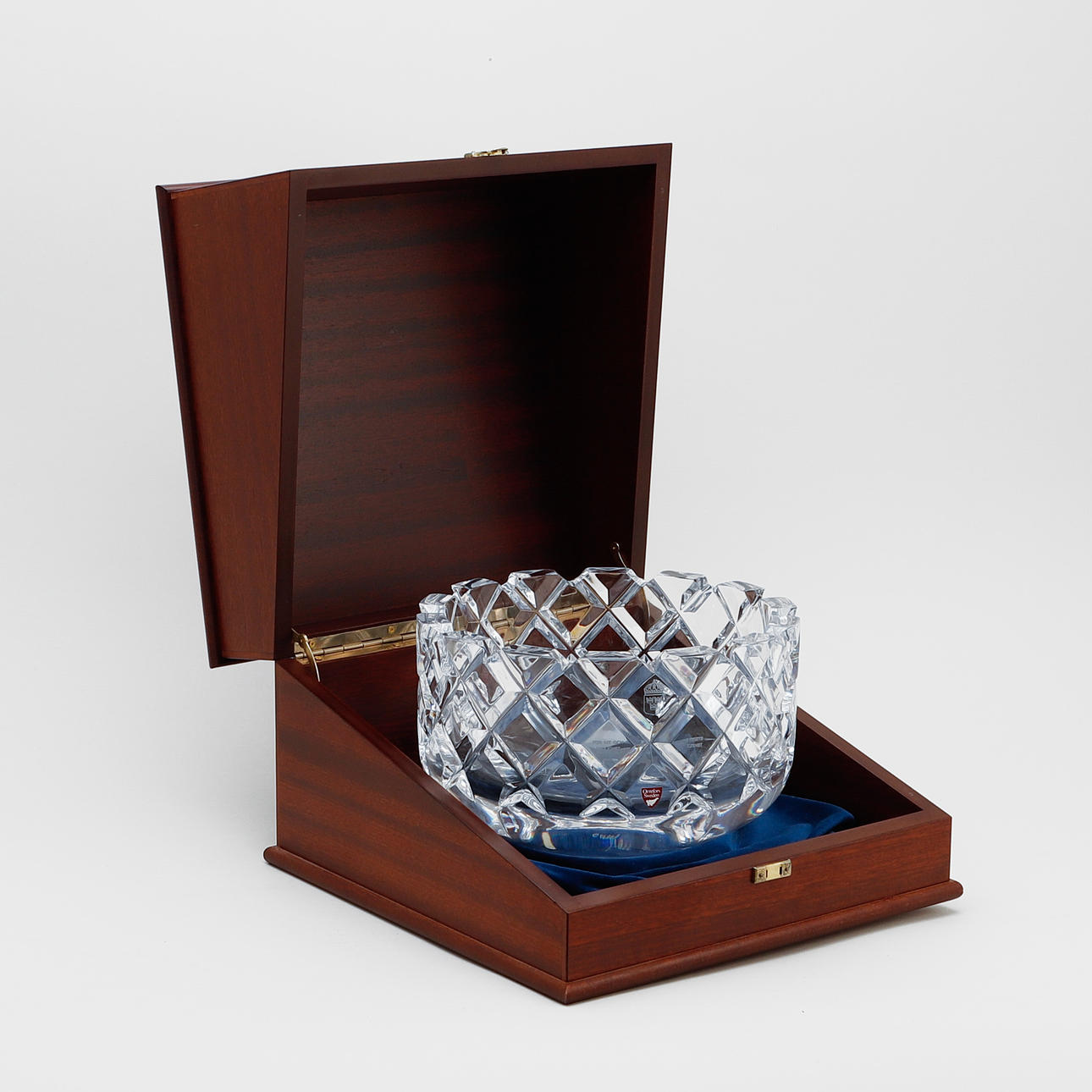 GUNNAR CYREN. Bowl, "Sofiero", glass, Orrefors.