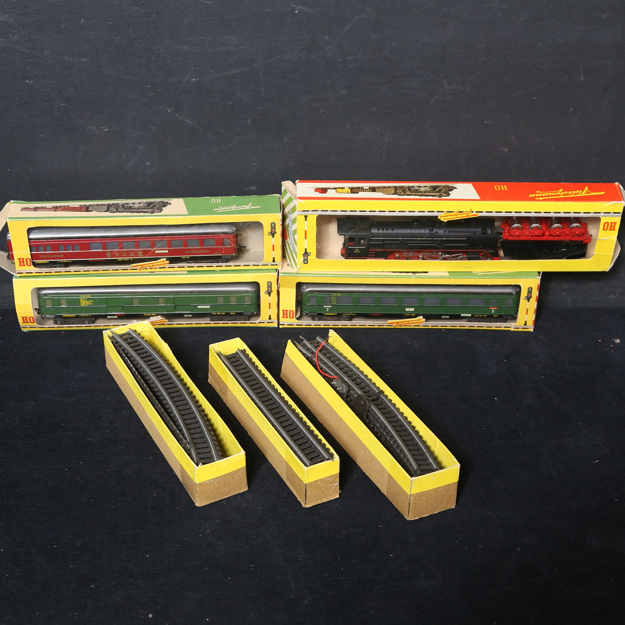 TRAIN PARTS, H0, Fleischmann, Germany.