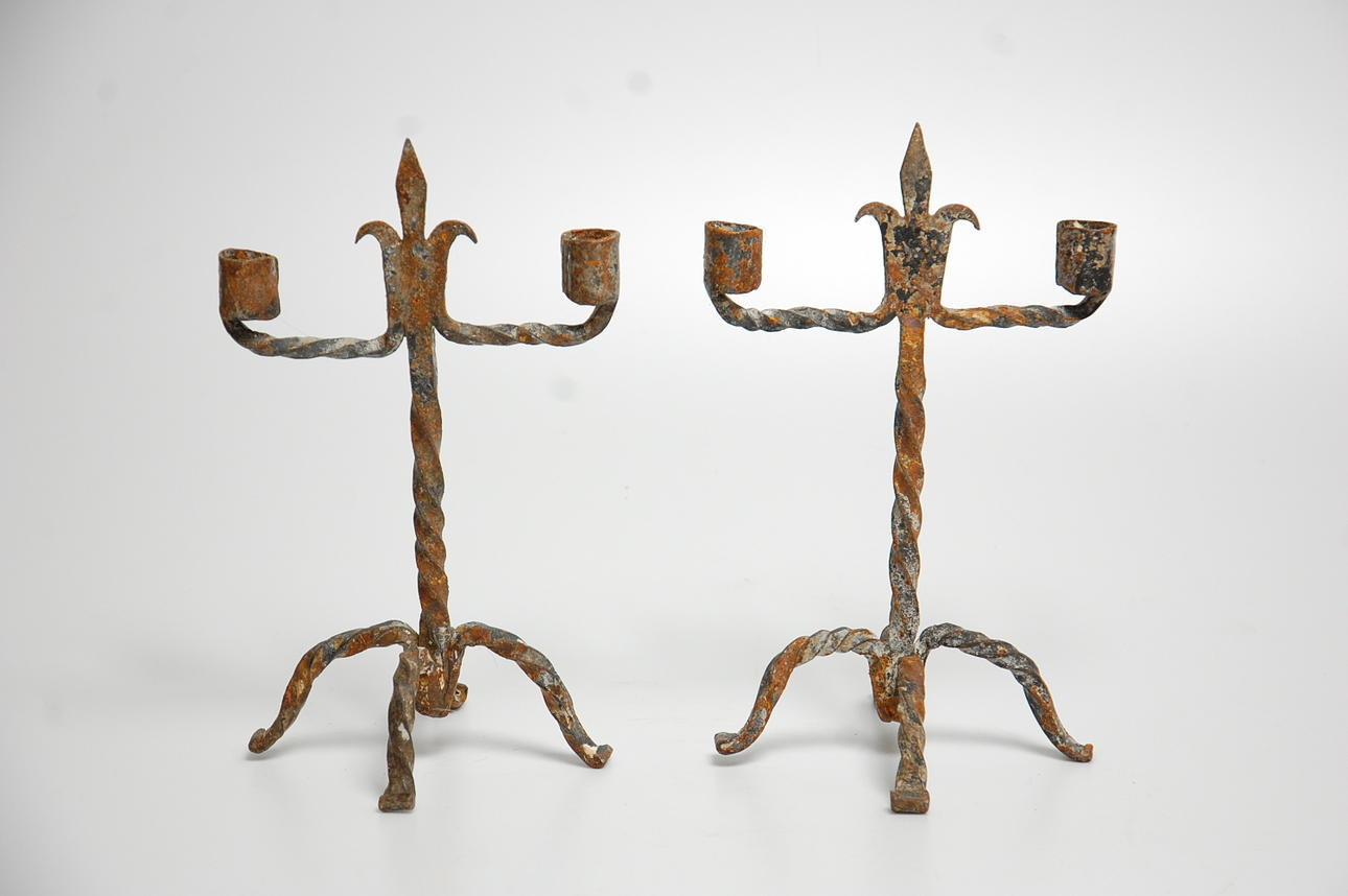 LJUSSTAKAR, 1 par, smide, 18-1900-tal.