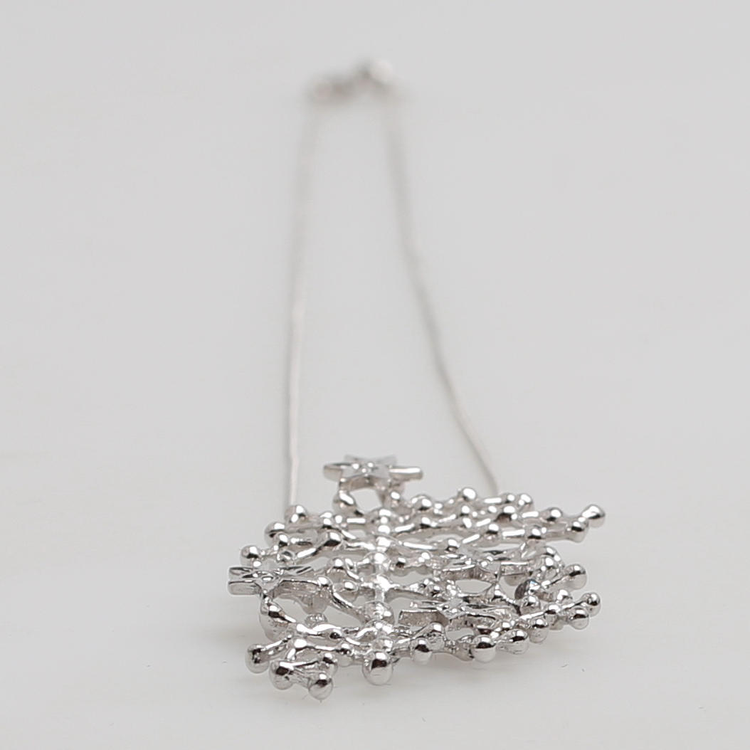 HALSBAND i sterlingsilver och zirkoner, "Stjärnhimmel" Tapio Wirkkala. 2000-tal.