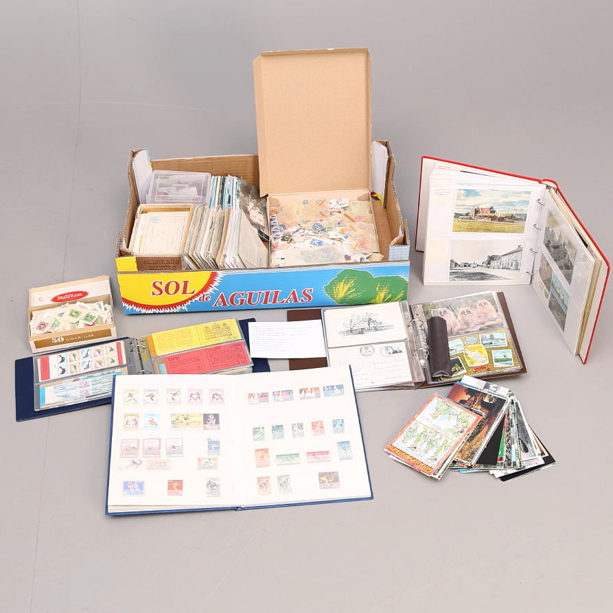 FRIMÄRKSSAMLING, album och lösa frimärken, vykort, Sverige och övriga världen.