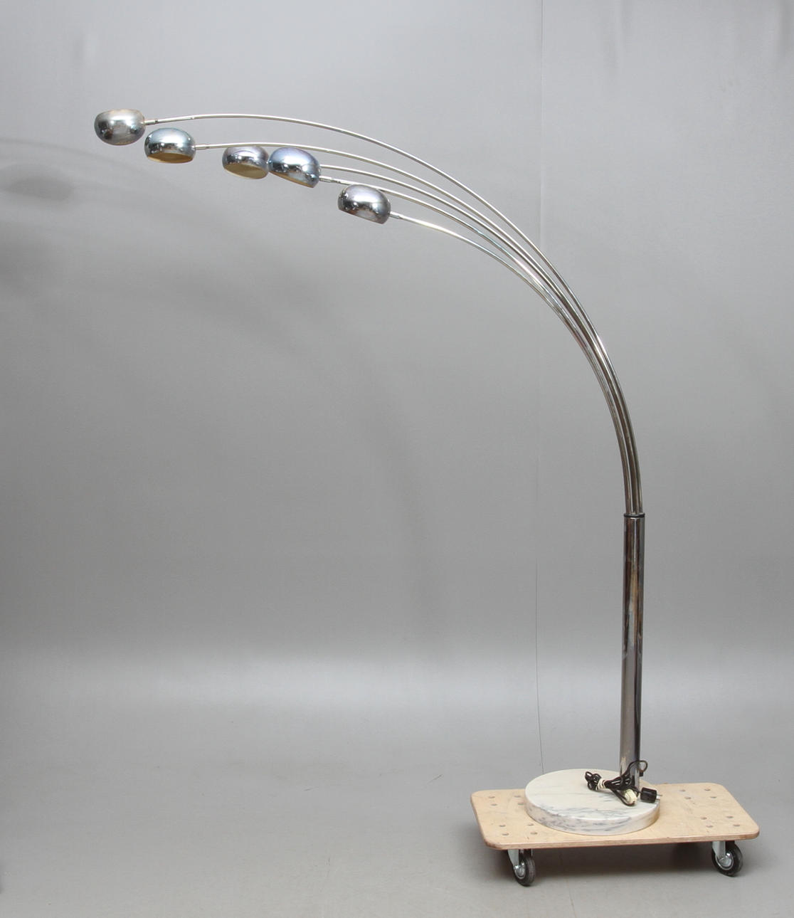 GOLVLAMPA, 5 ljusarmar, Lyktan Bankeryd Belysning, 19/2000-tal.