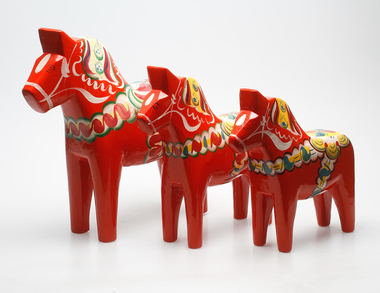 DALAHÄSTAR, 3 st, trä, Nils Olsson, Nusnäs.