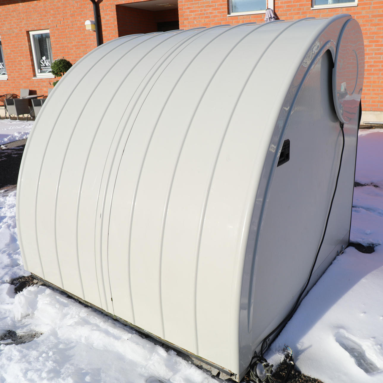 MINIGARAGE für Rollstuhl/Mobil.