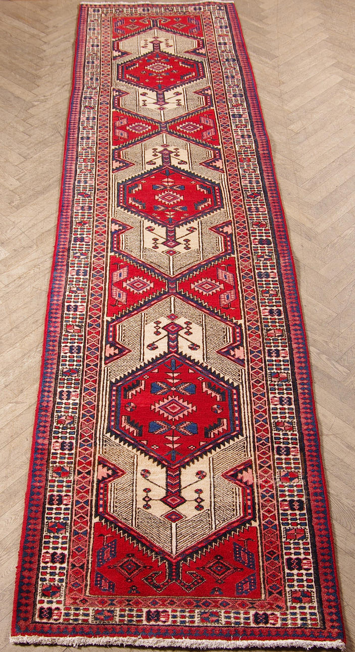 ORIENTMATTA, galleri, "Sarab", 393 x 100 cm.