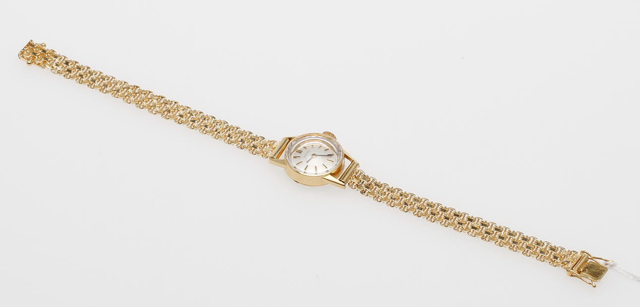DAMARMBANDSUR med X-LÄNK-ARMBAND, Certina, 18k, total vikt ca 22 gram.