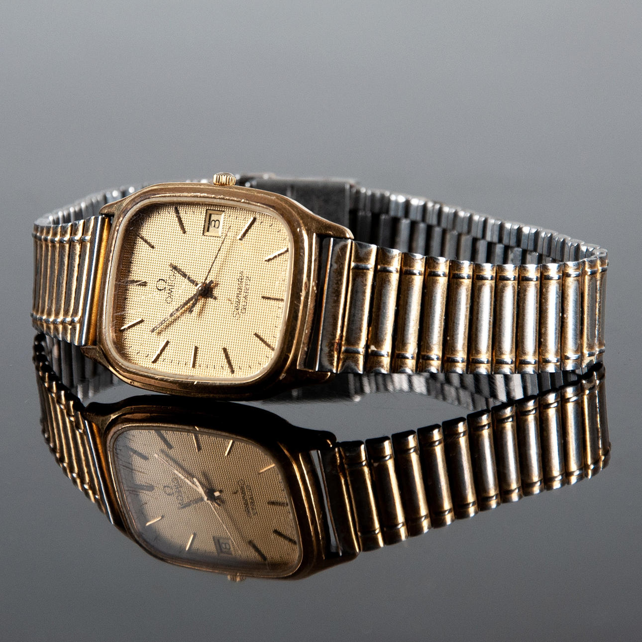 OMEGA. Seamaster, QUARTS.