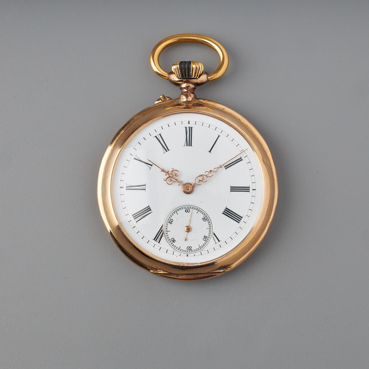 TASCHENUHR, 50 mm, 14K Gold.