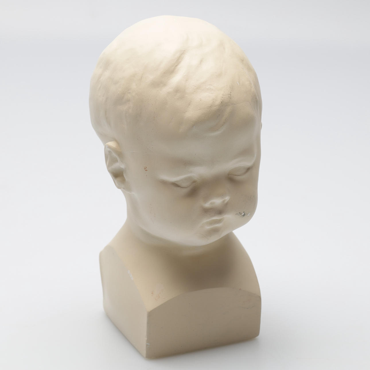 OIDENTIFIERAD KONSTNÄR. bust, plaster, 20th century.