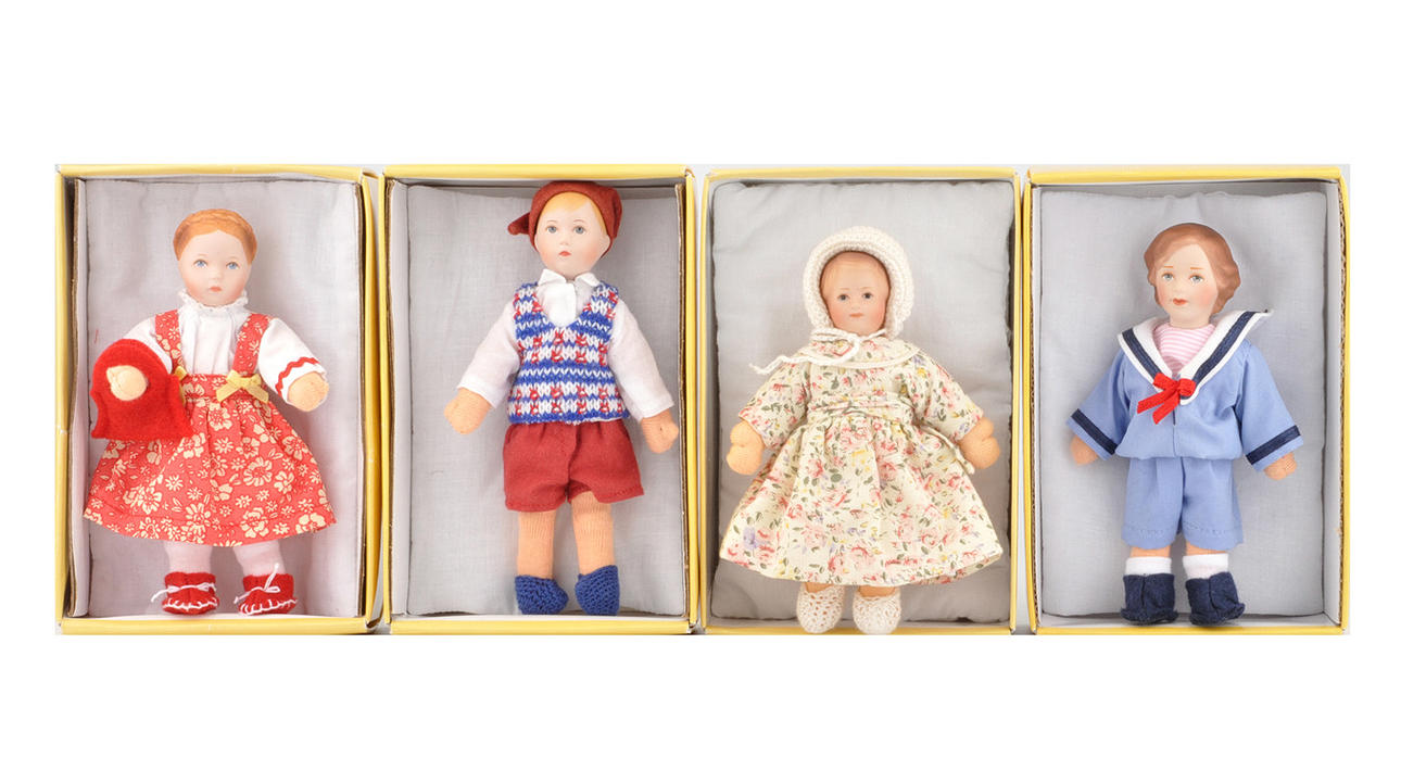 KÄTHE KRUSE. ”LOT DOLL HOUSE DOLLS” Club Edition 2006/07 Originallåda.