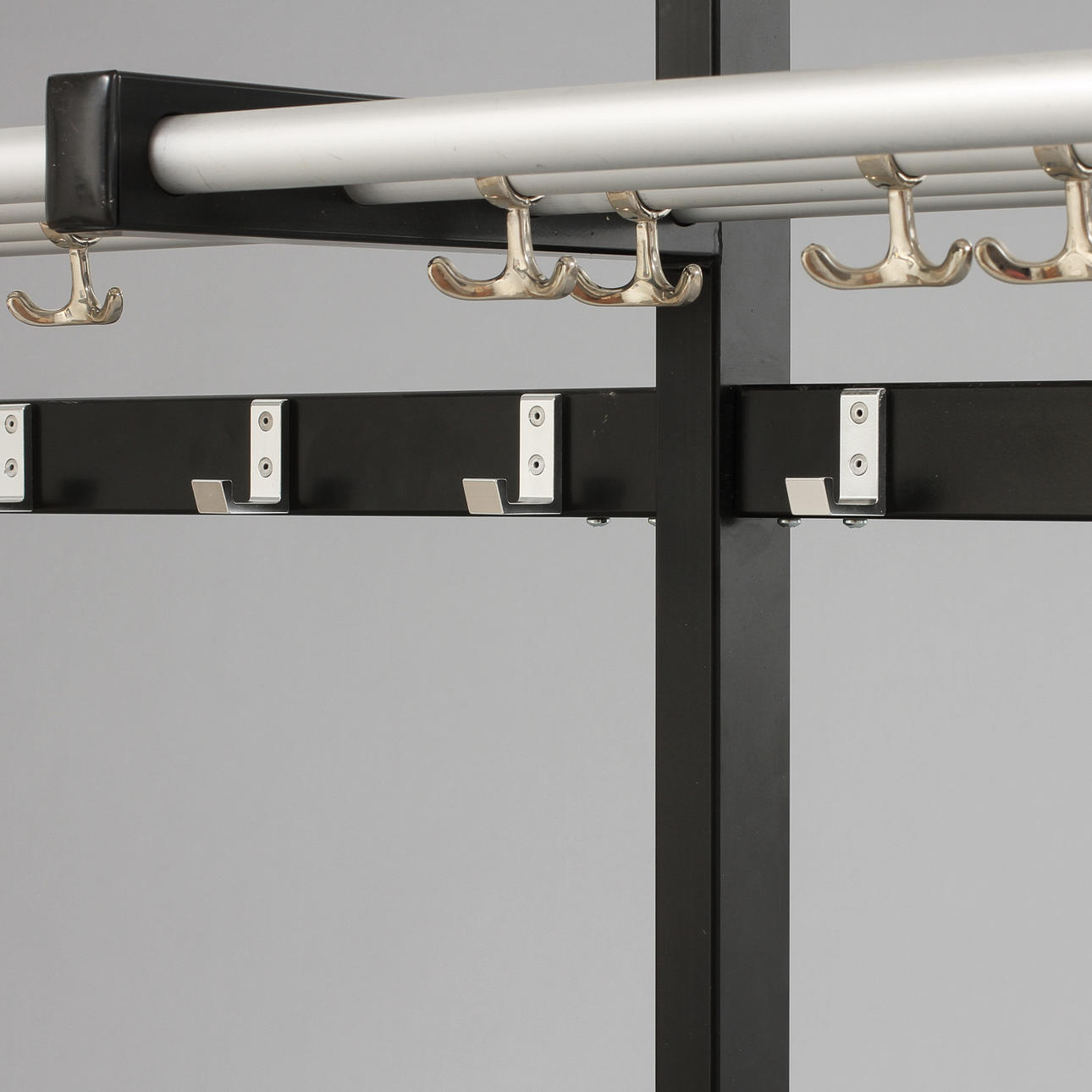 KAPPRUMSHYLLA, Detra.