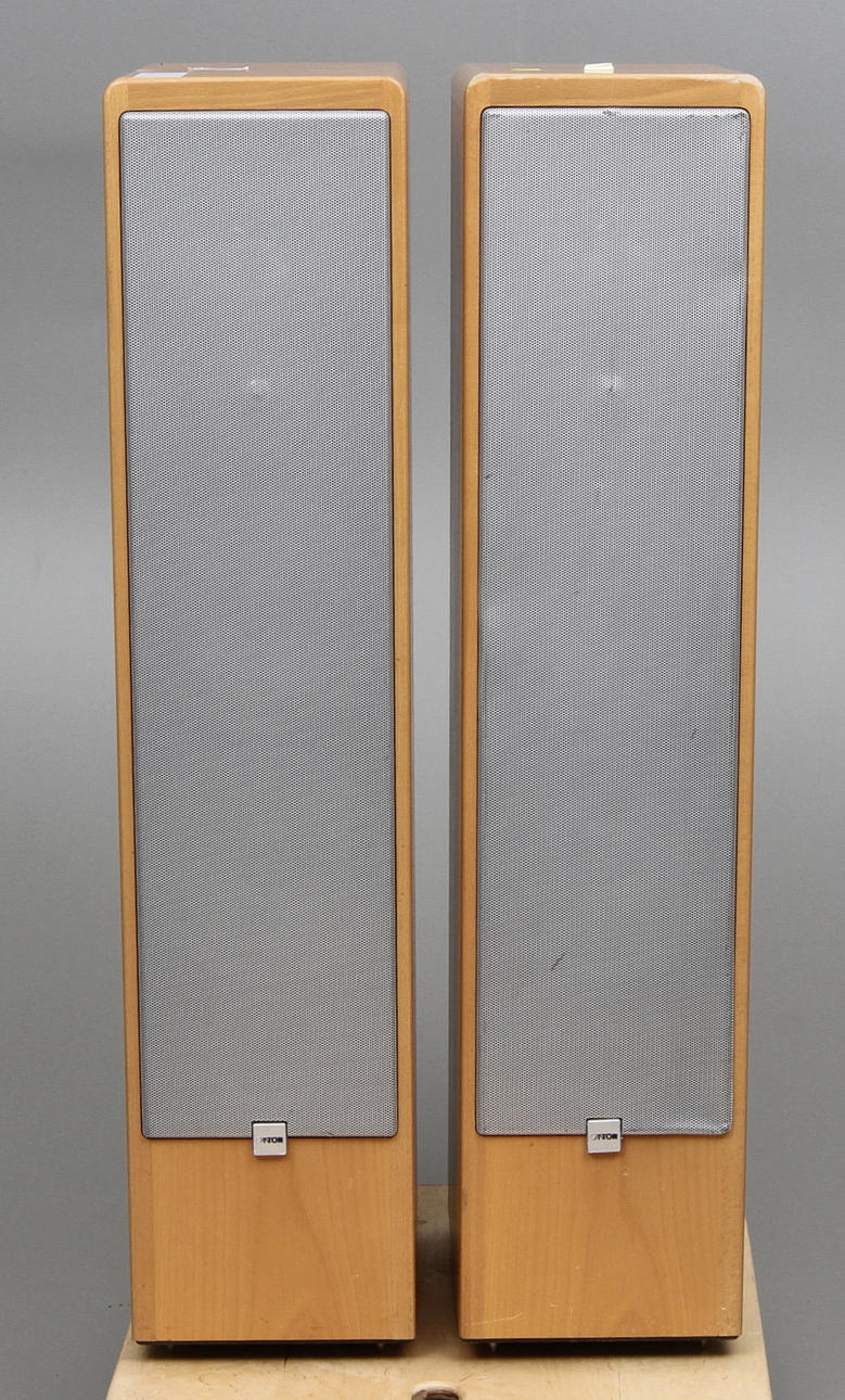HÖGTALARE, ett par, Canton Ergo RC-8.