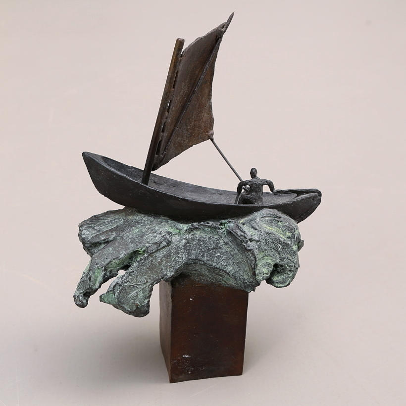 WANJA "NONES" HÅKANSSON. Skulptur, brons, "Ensam i bräcklig farkost" 1992.