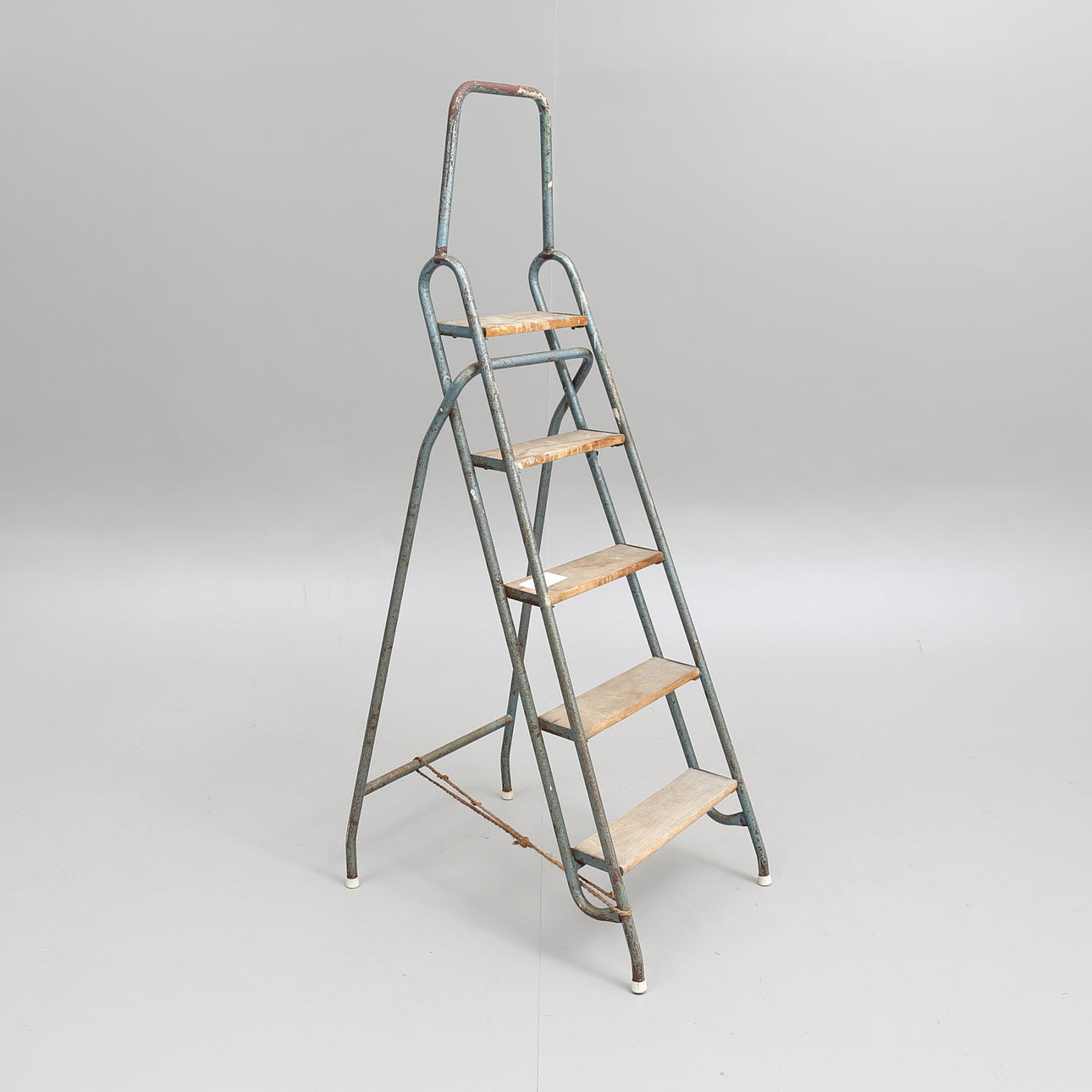 TRAPPSTEGE, metall, industri, 1900-talets mitt.