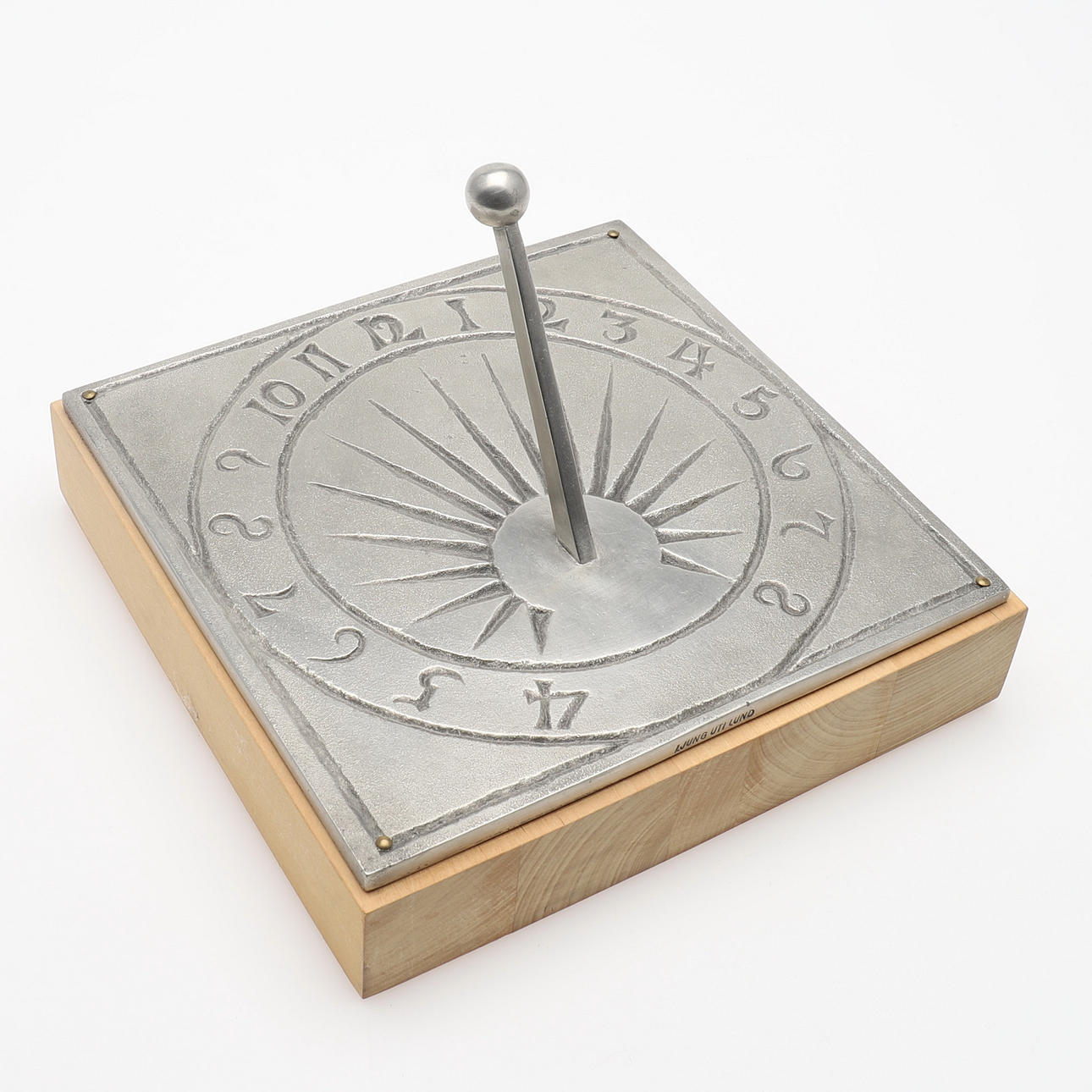 SOLUR, TENN, LJUNG UTI LUND.