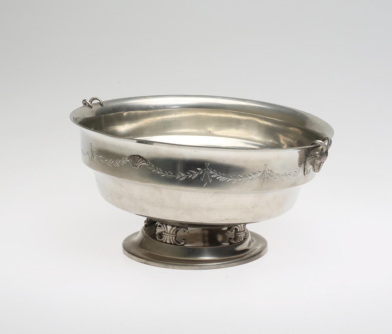 SKÅL, tenn, Svenskt Tenn, 1900-talets mitt.