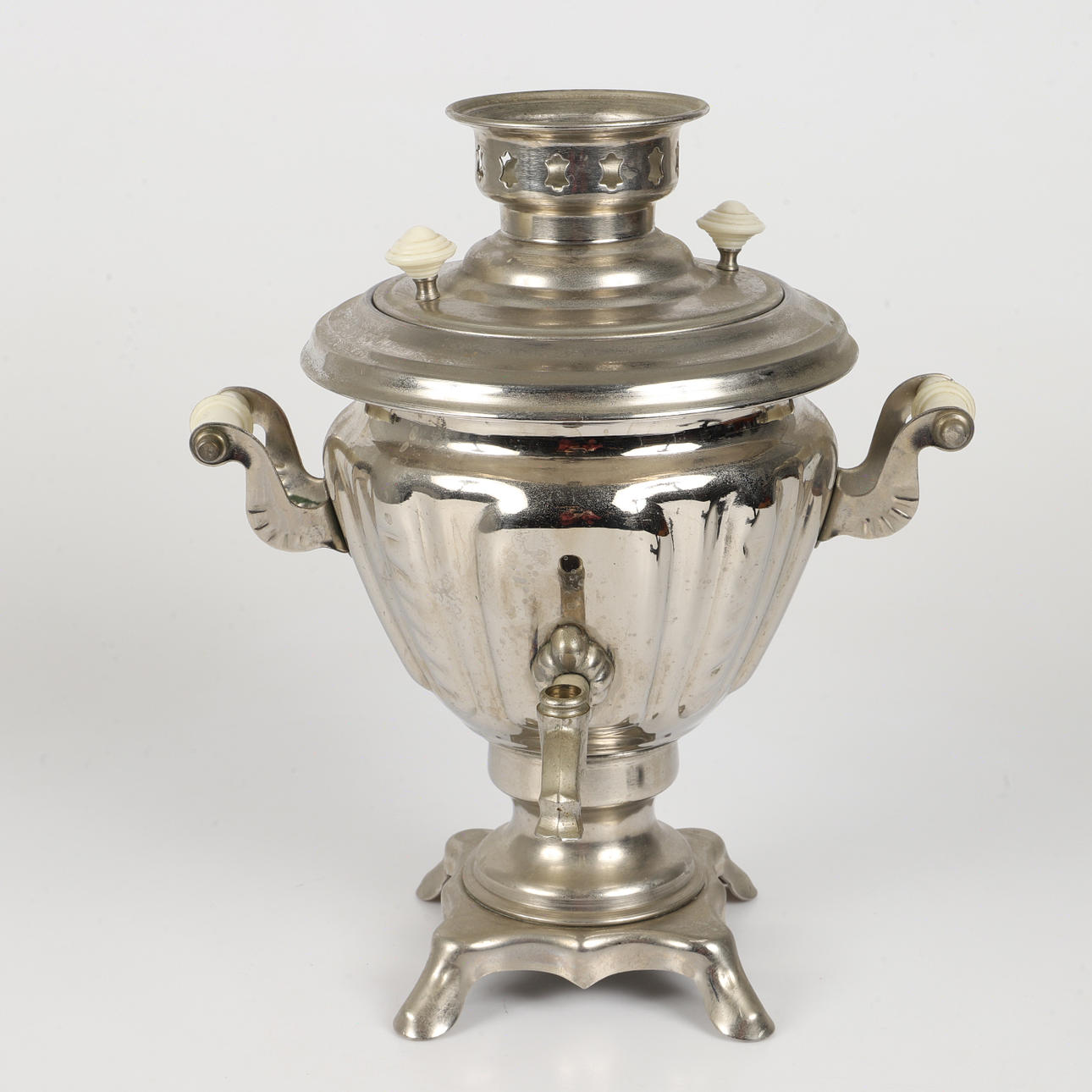 SAMOVAR, eléctrico, Rusia, 1975.