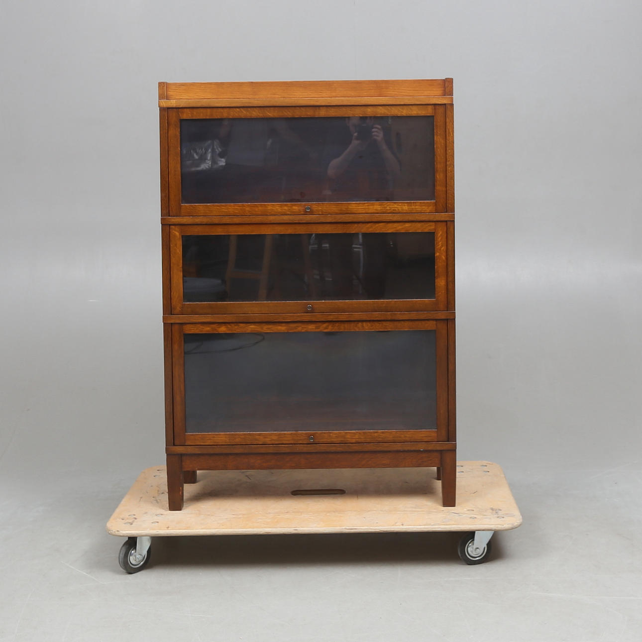 BÜCHERREGAL, Åtvidaberg, 1900.