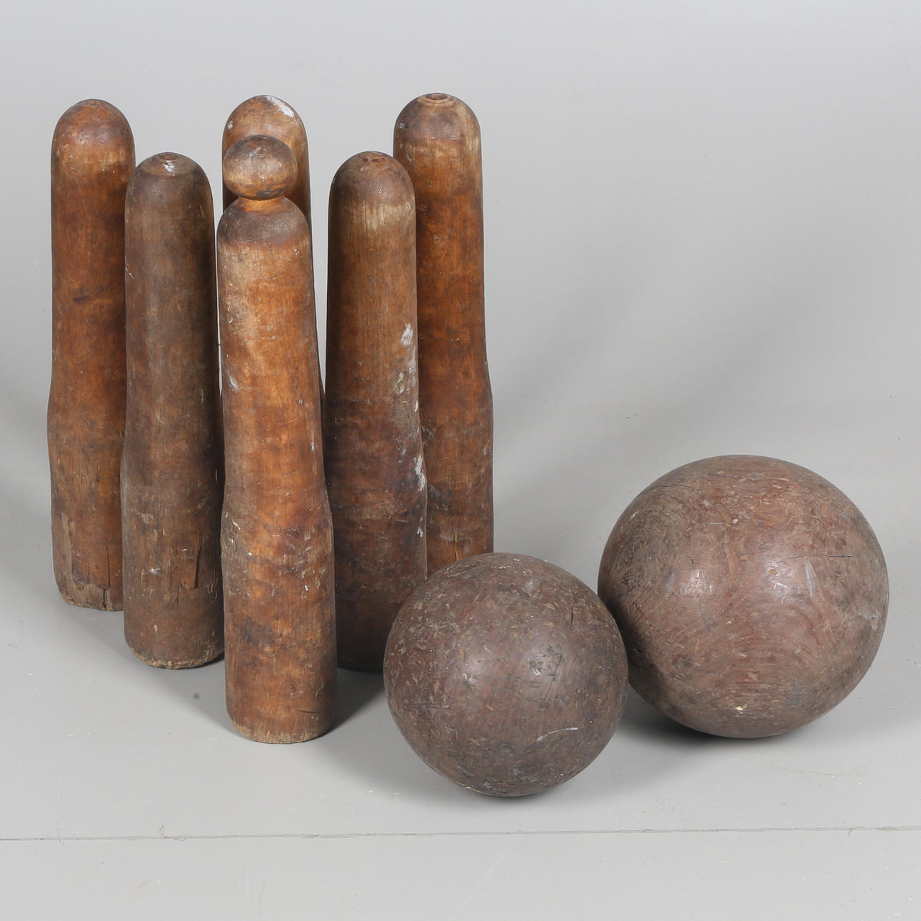 TRÄDGÅRDSBOWLING, 8 delar, 17/1800-tal.