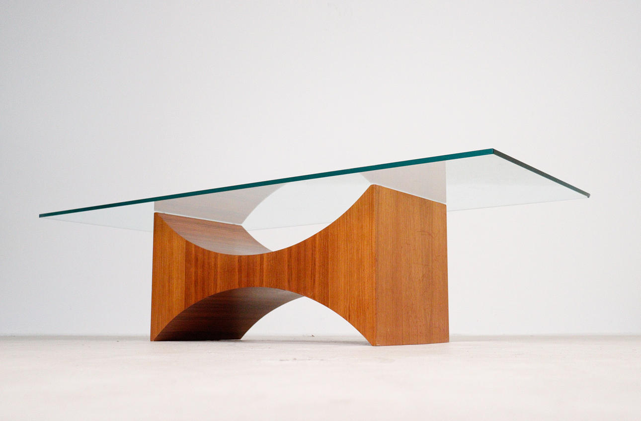 Danish coffee table/coffee table from the 1970s.