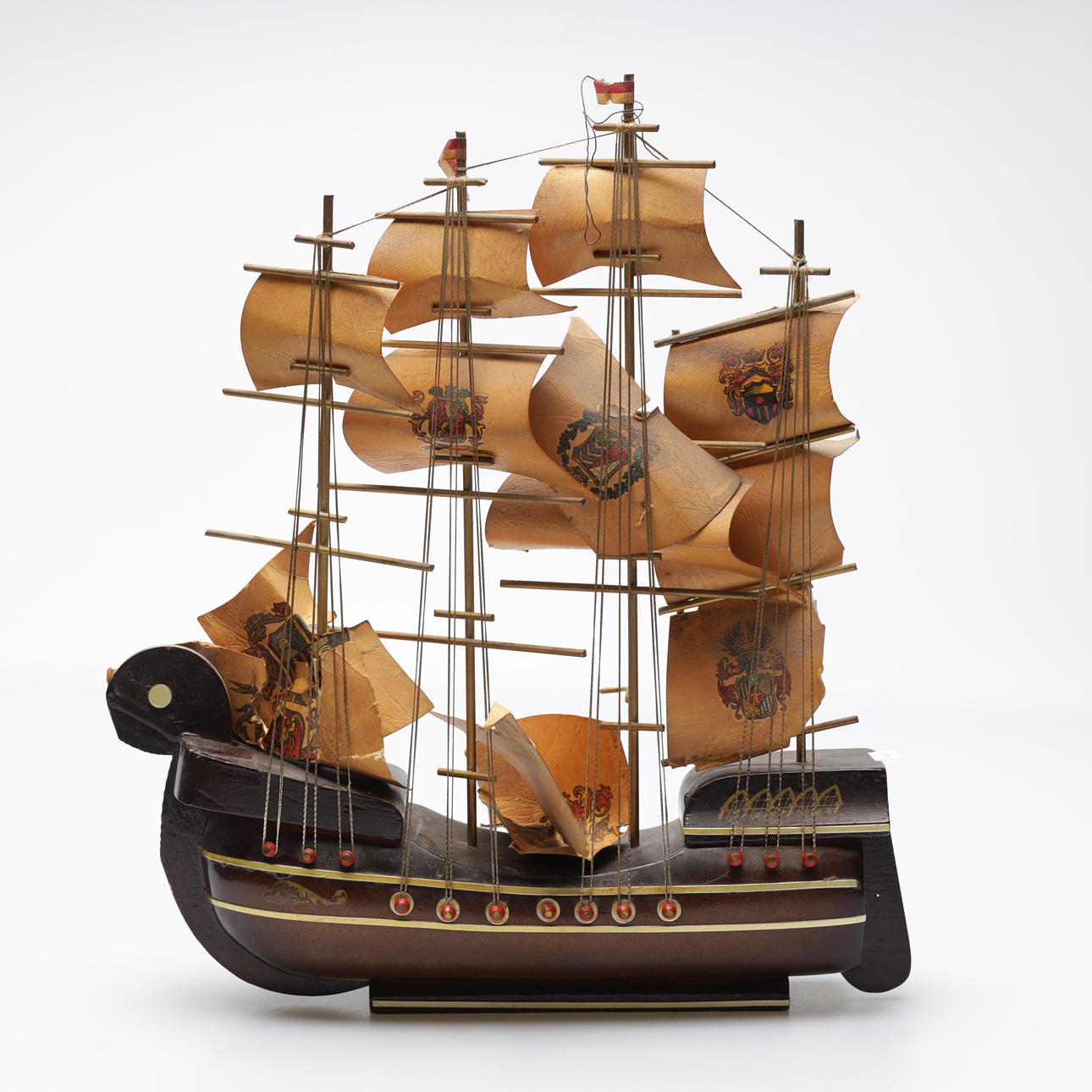 MODELO DE BARCO, carraca, "Golden Dragon", Holanda.