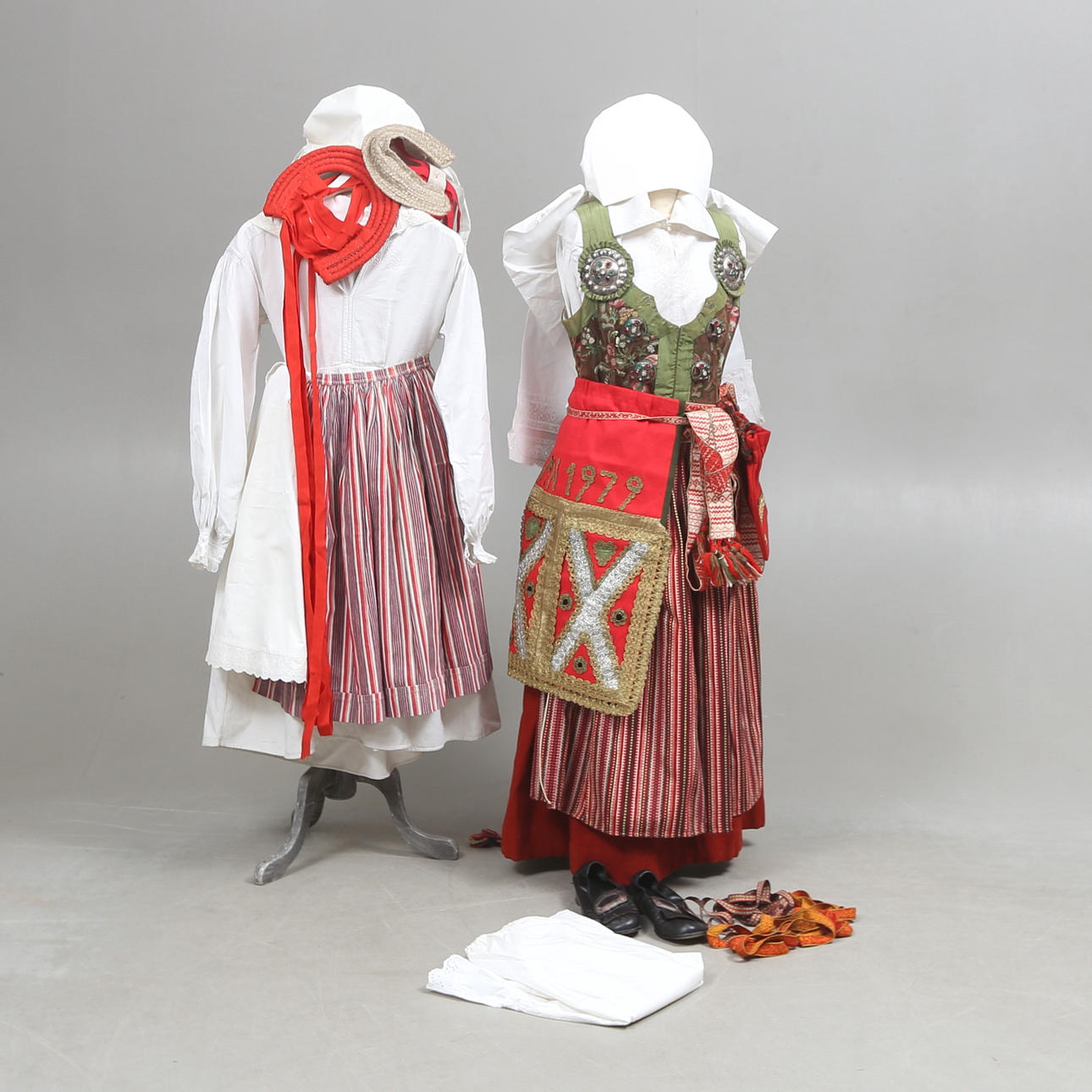 FOLKDRÄKT, Ingelstad, Skåne.