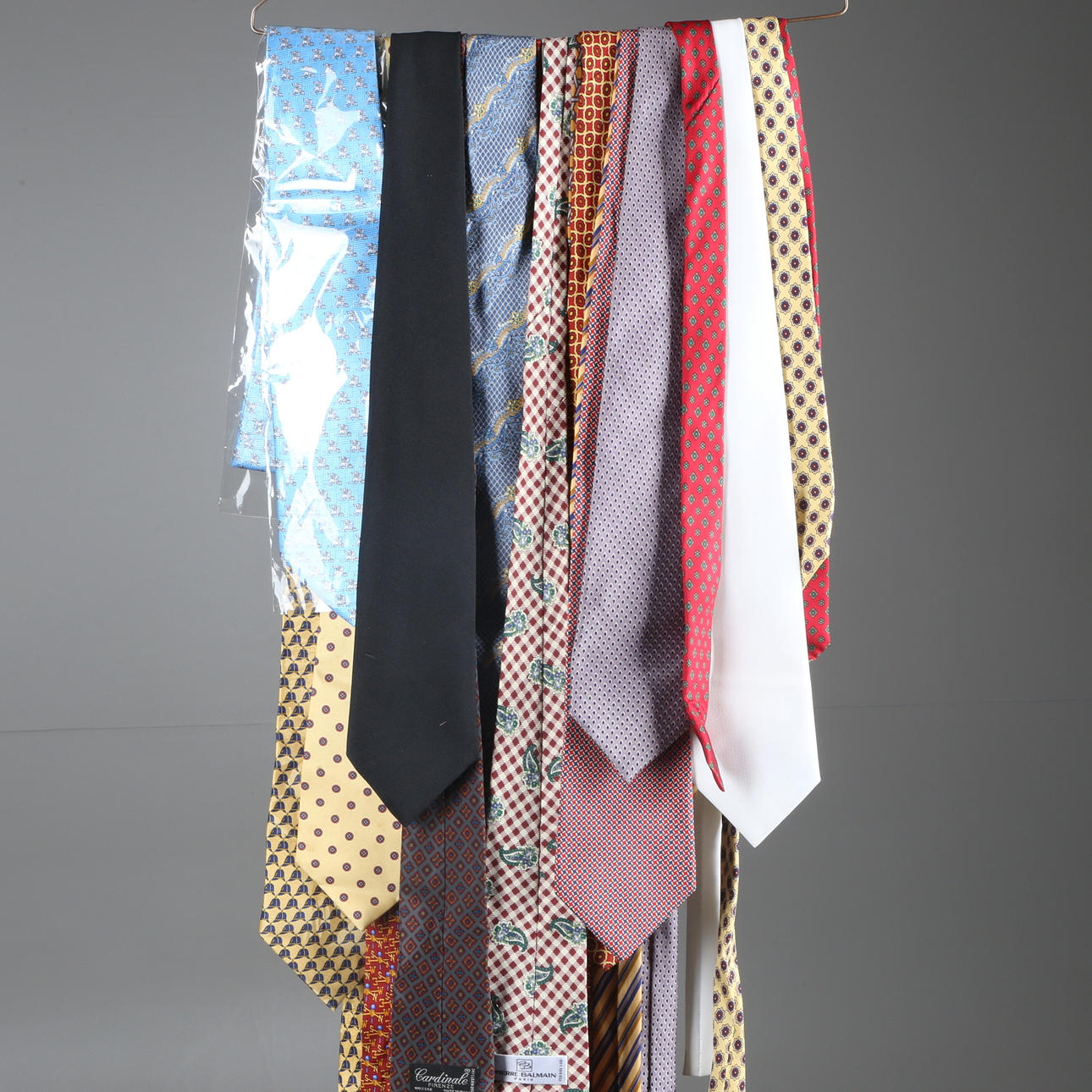 DIVERSE TEXTILIER, för män, 1900-tal.