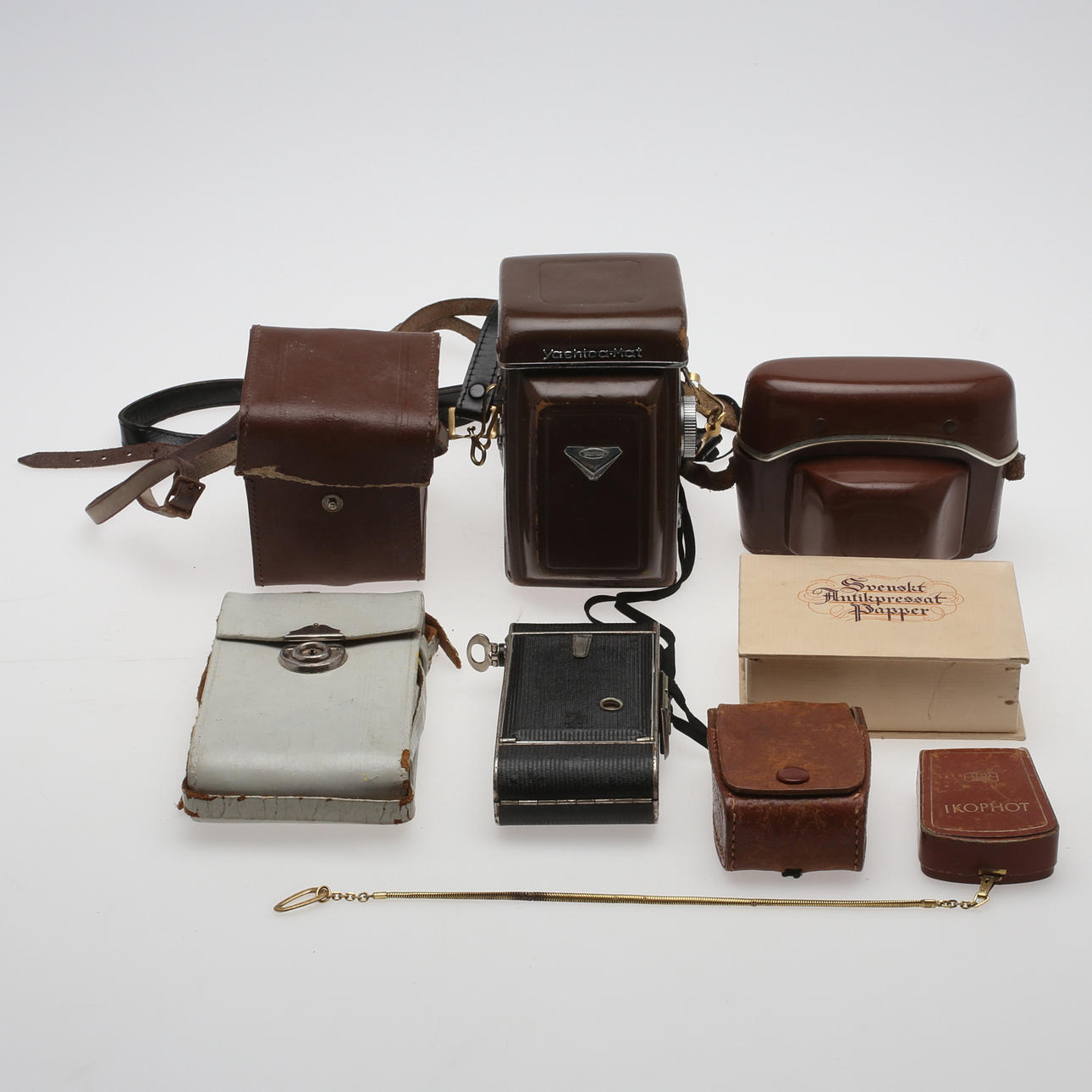 DIVERSE KAMEROR samt LJUSMÄTARE, 7 st, 1900-talets andra - tredje fjärdedel.