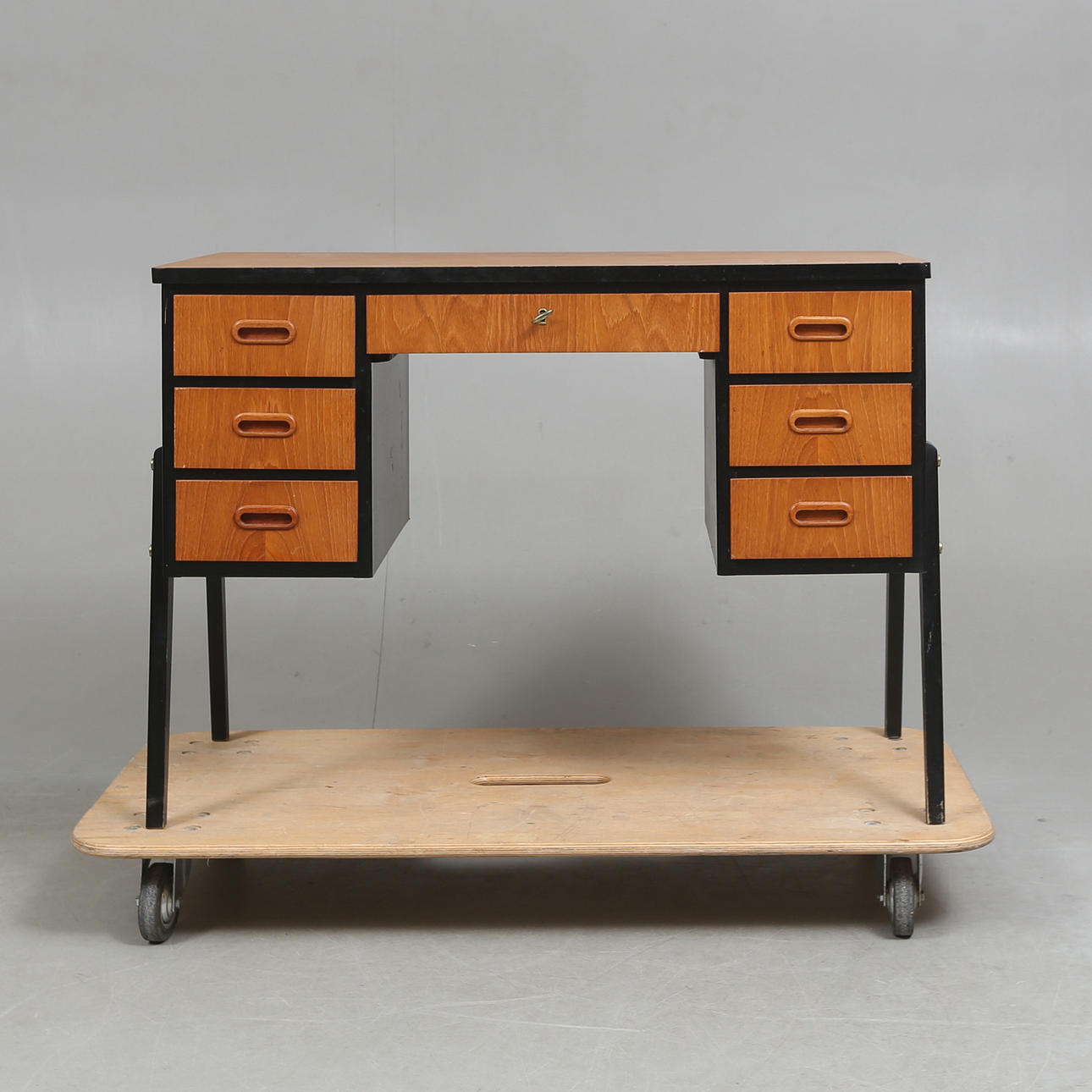 DESK, ''Ritual'', Ikea, 1960s.