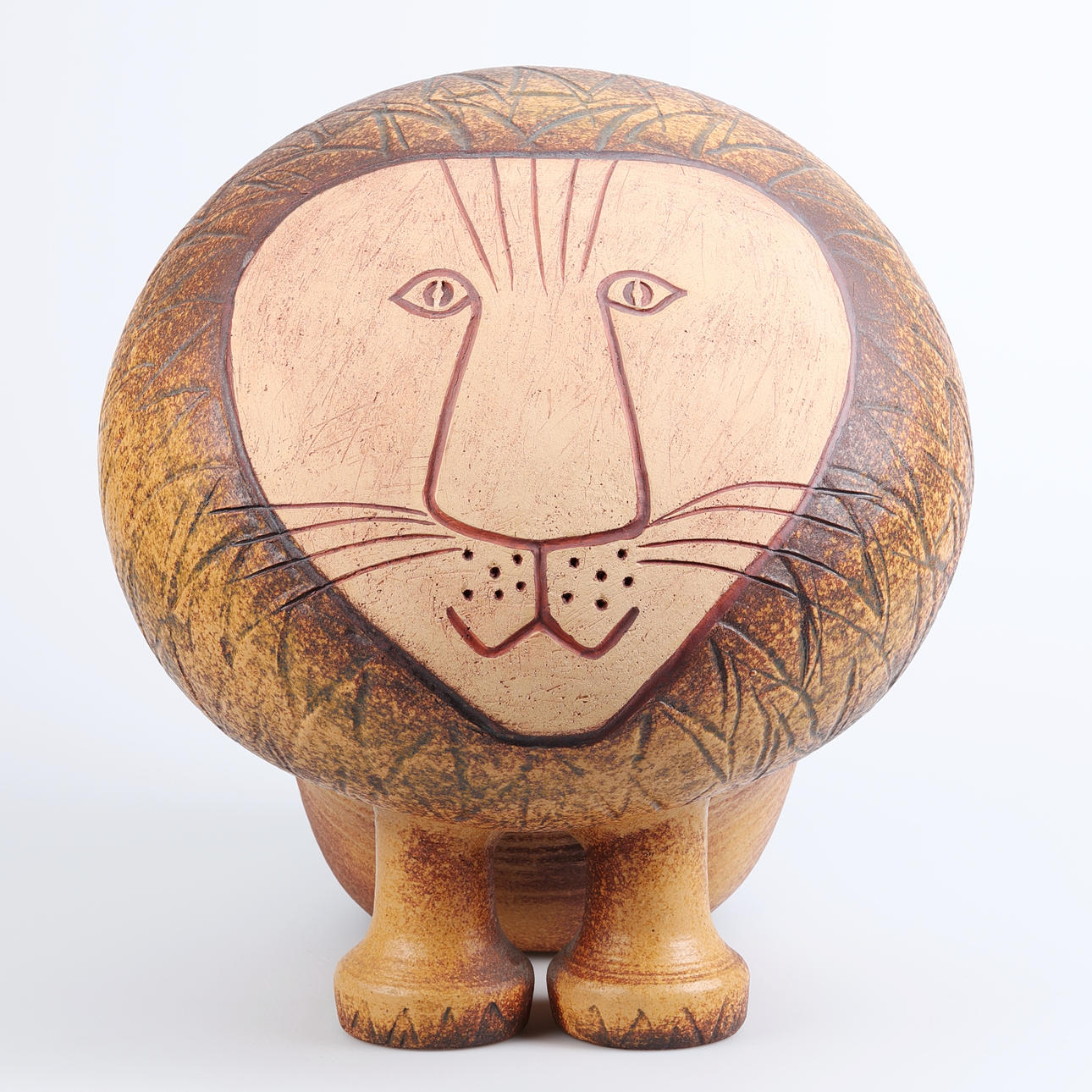 LISA LARSON. León, figura de gres, Gustavsberg.