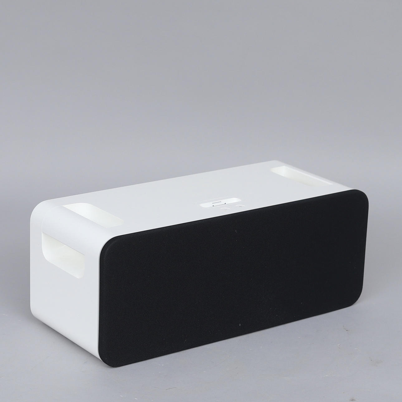 IPOD HI-FI, Apple Inc, 2005.