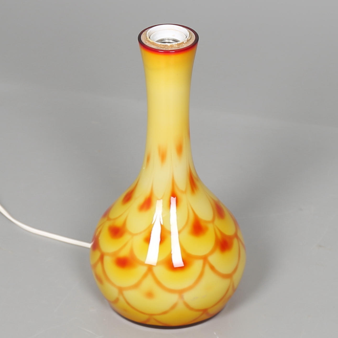 LAMPFOT i glas, "Peacock", Elme glasbruk.