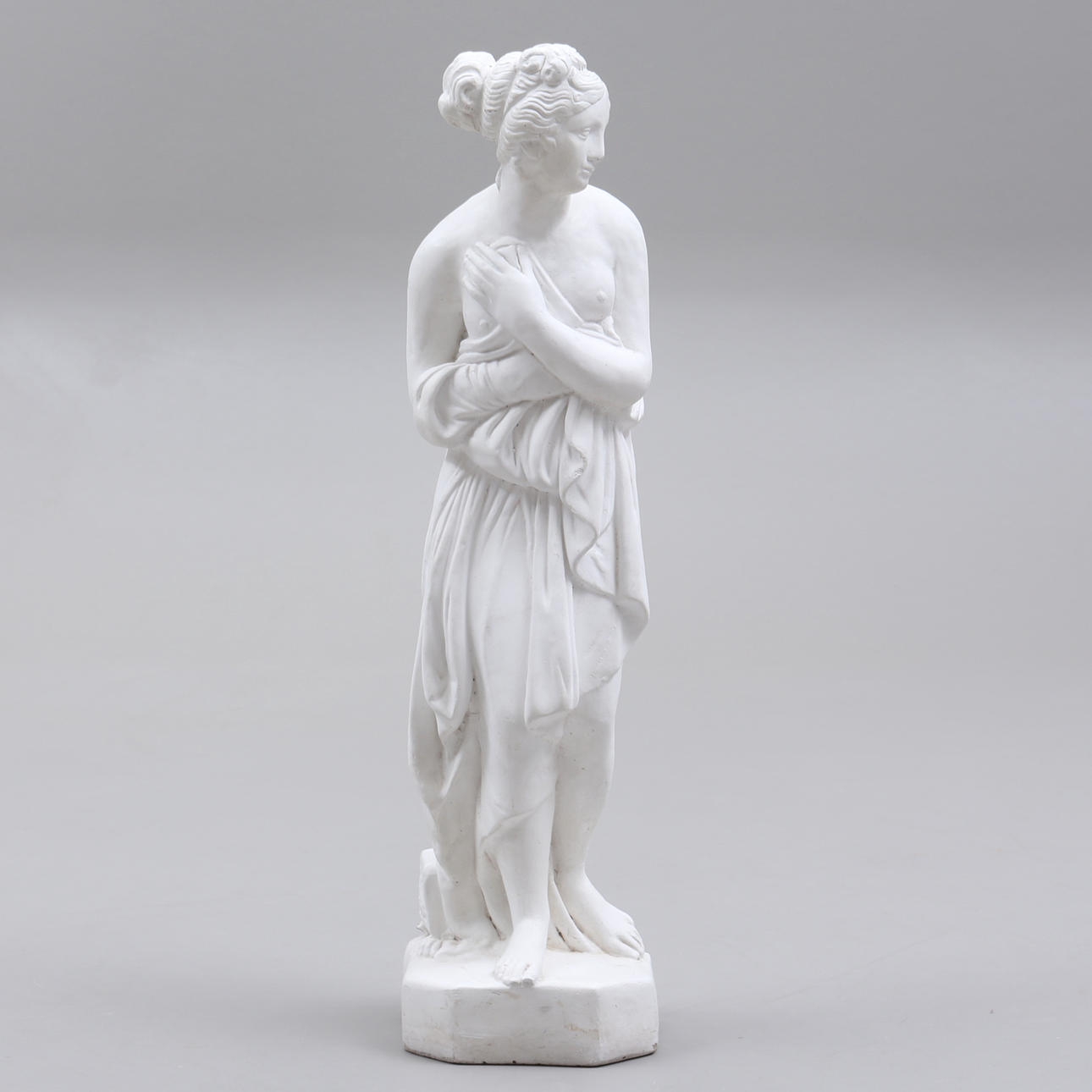 SCULPTURE, cast mass, "Venus", height 83 cm.