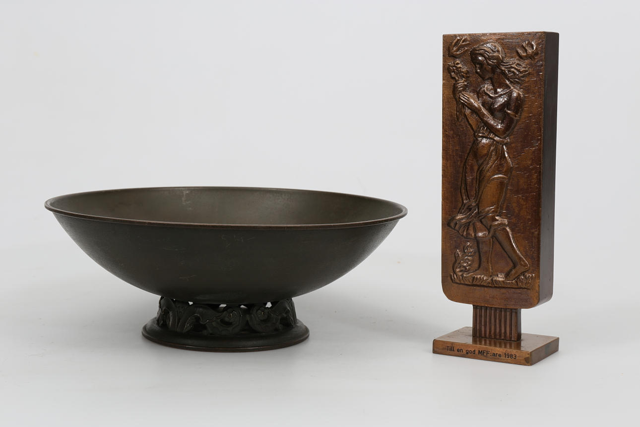 SKÅL OCH VAS, brons, Ystad metall.