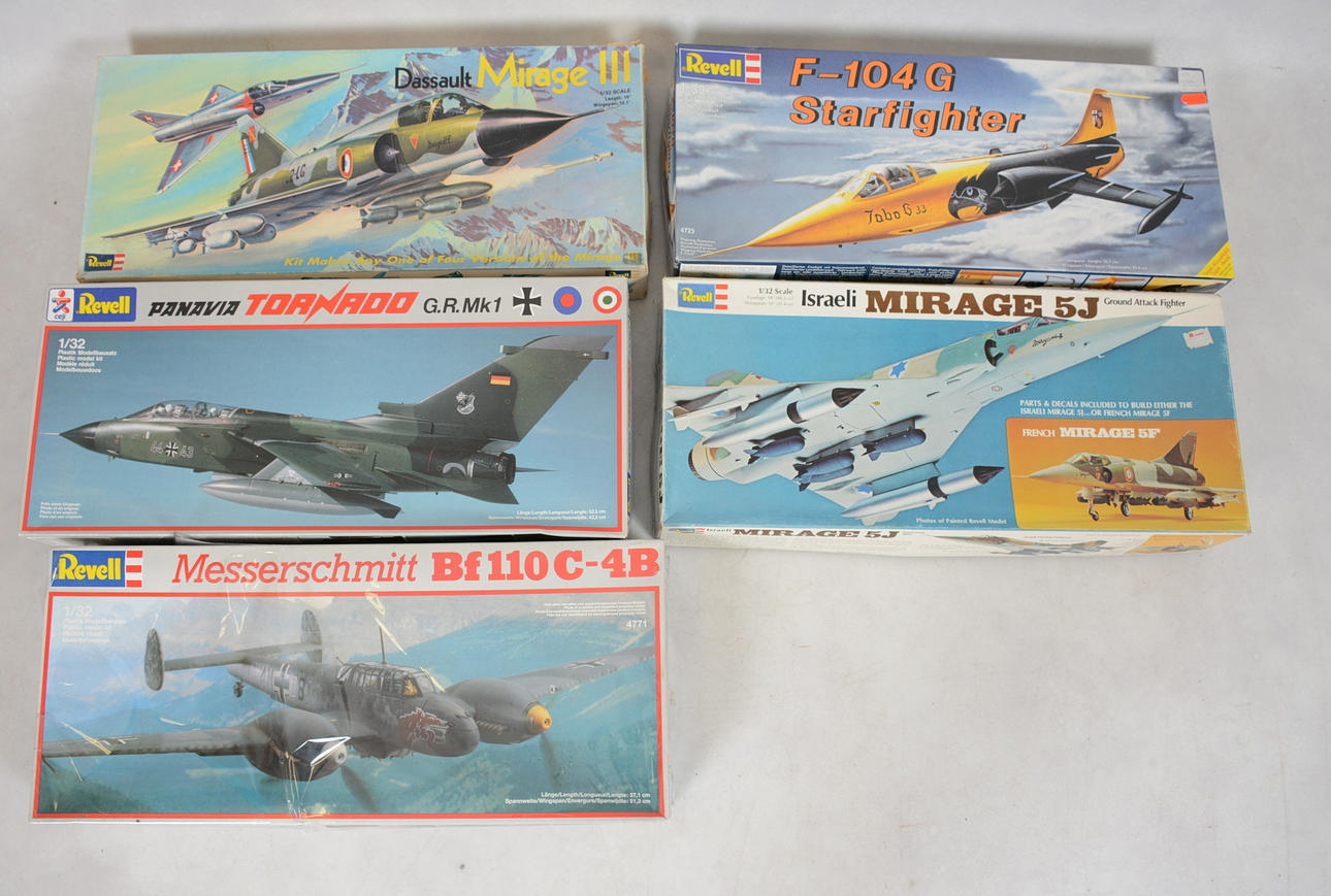 MODELLBYGGSATSER, 5 st, flygplan.