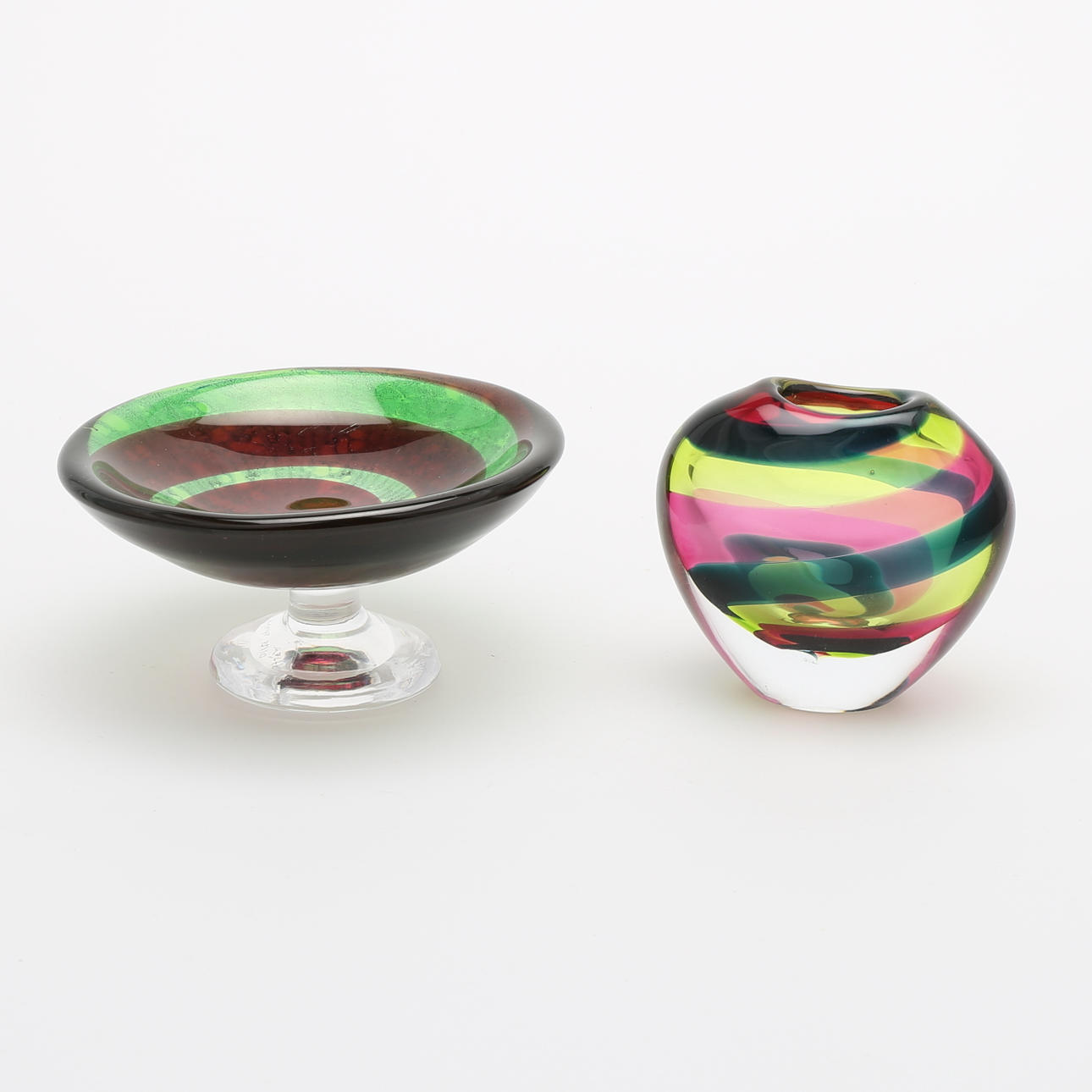 VAS, "Flamingo", Victor Bernt, Flygsfors och SKÅL, Göran Wärff, Kosta, signerade.