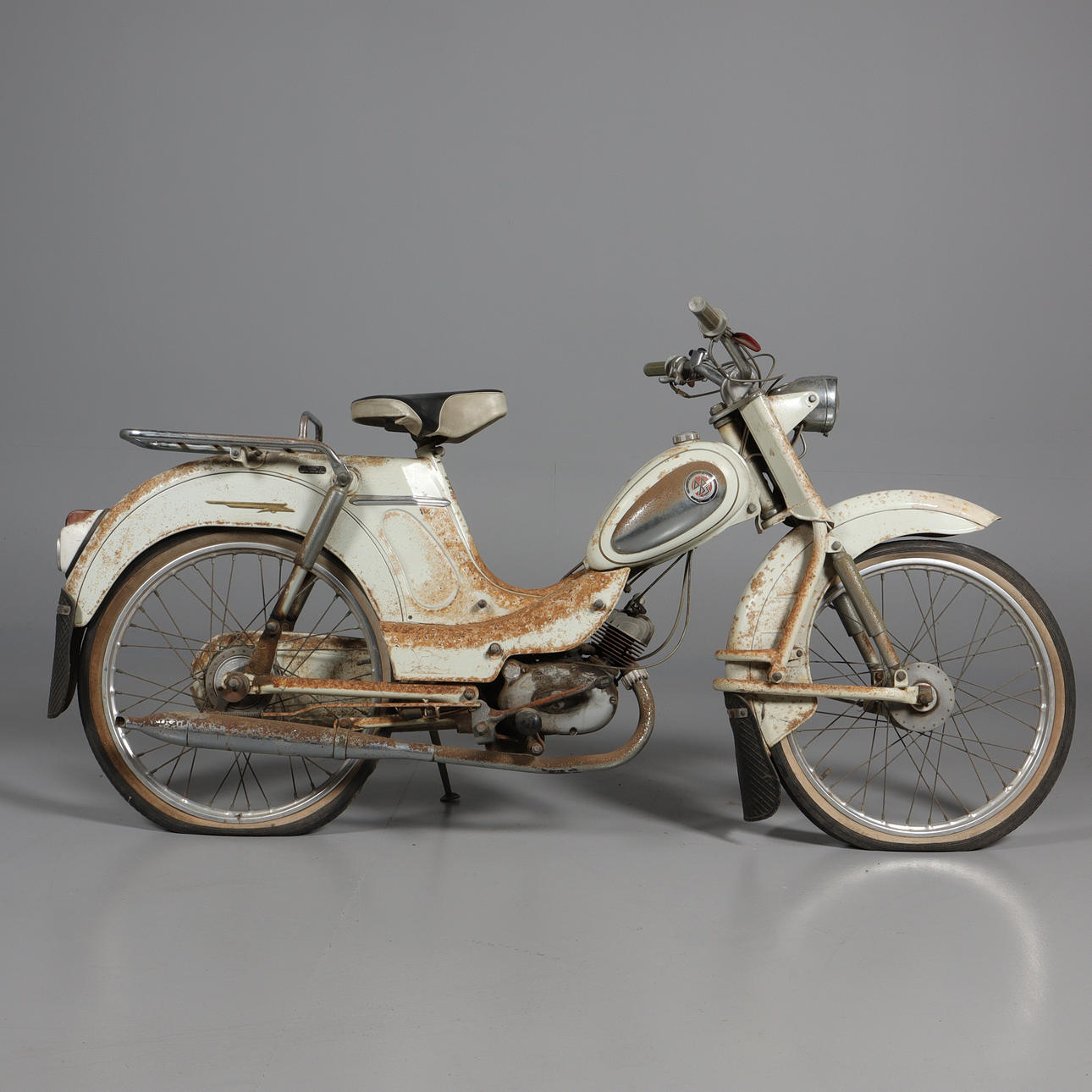 KNALLERT, DBS 3000 Gynge, 1960'erne.